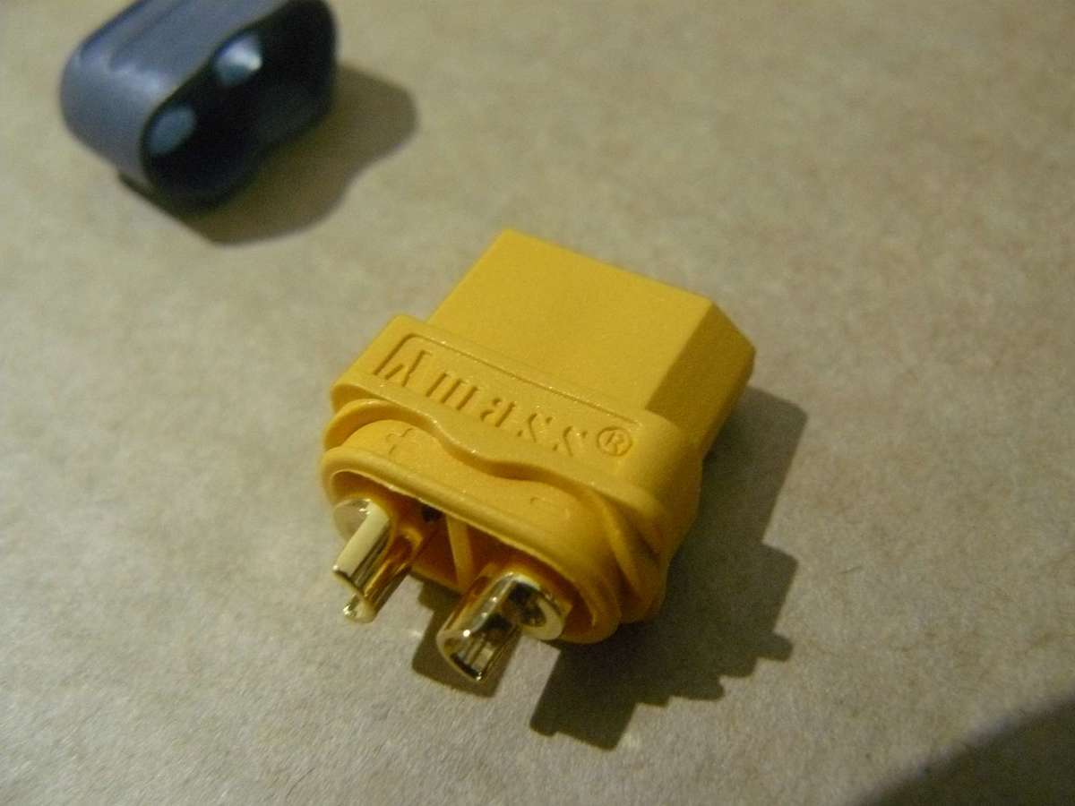 Buy this XT60 Plug at our Wire To Wire Online Shop