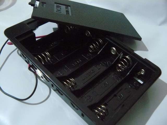 AA Battery 6 Cell Series Holder - Panel Mount With Door