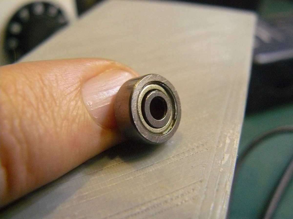 (2 of) 623ZZ 3mm (inside) roller bearing (3mm ID, 10mm OD, 4mm Thick