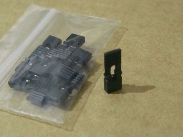 (10 of) Tall Jumpers / Shorting Blocks / Shunt